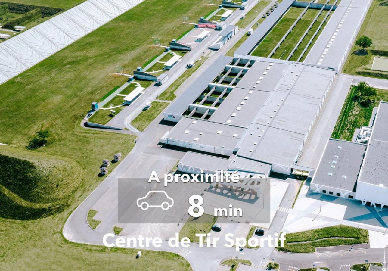 Le Terracotta ⸱ Stationnement Gratuit ⸱ Fibre Lejlighed Déols Eksteriør billede