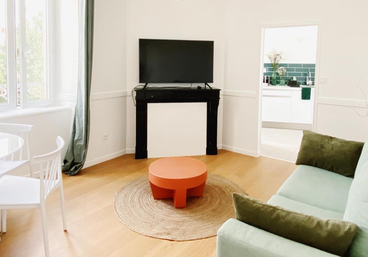 Le Terracotta ⸱ Stationnement Gratuit ⸱ Fibre Lejlighed Déols Eksteriør billede